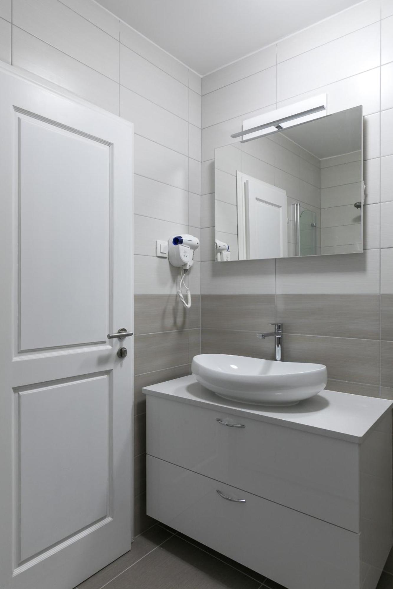 Med Apartamento *